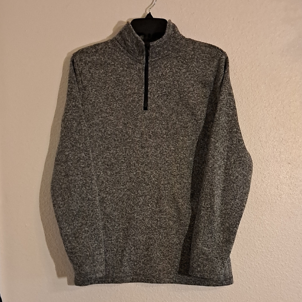 Young Men's Gray Sweater Size 18/20